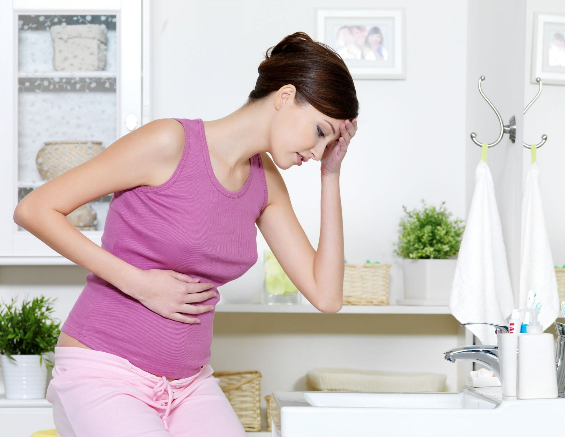 Treatment for nausea at night (Image by valuavitaly on Freepik)